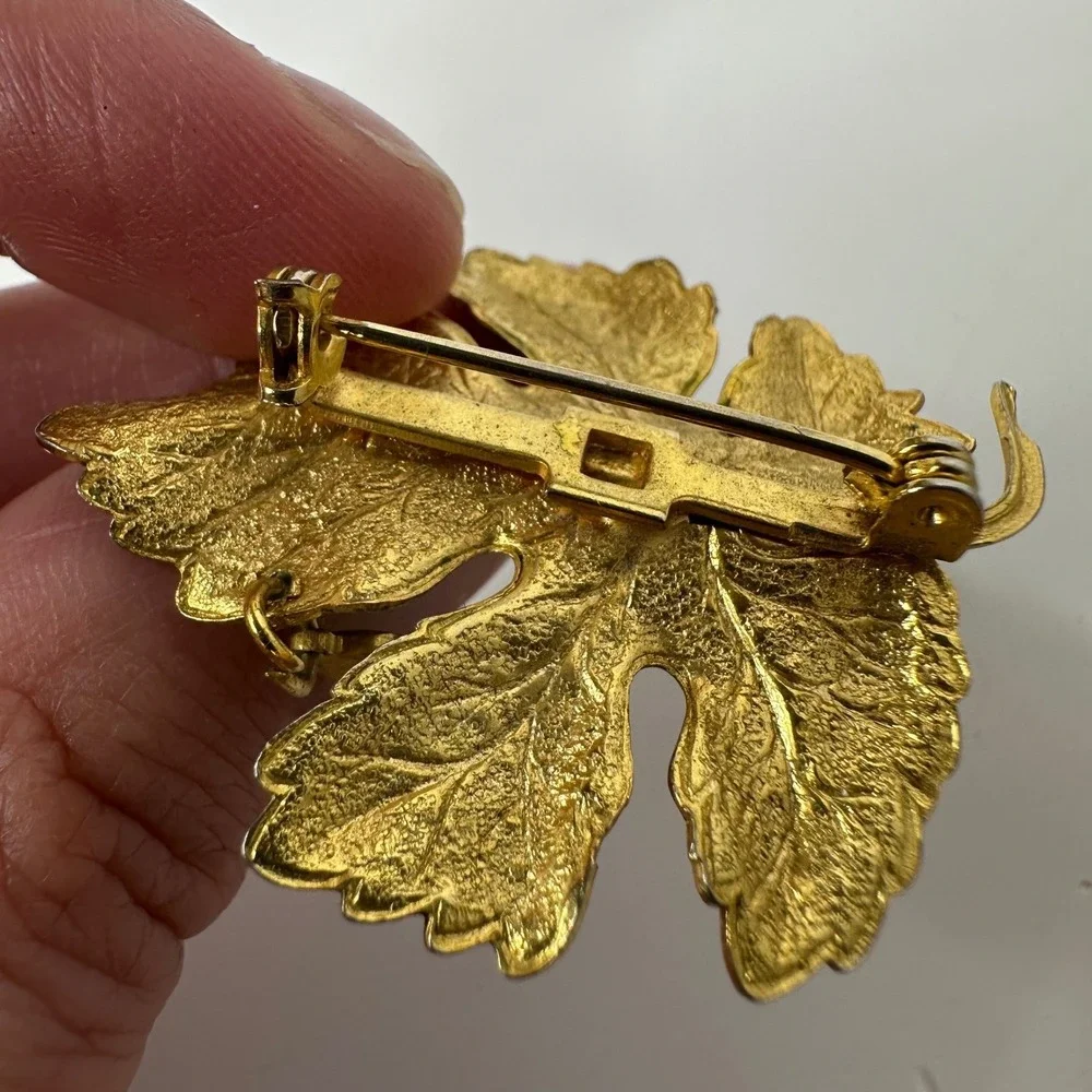 Vintage Green Enamel Leaf Brooch Gold Tone Miraculous Medal Charm Spring Pin